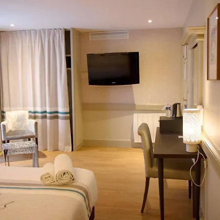 Littéraire Gustave Flaubert, Bw Signature Collection Hotel Rouen