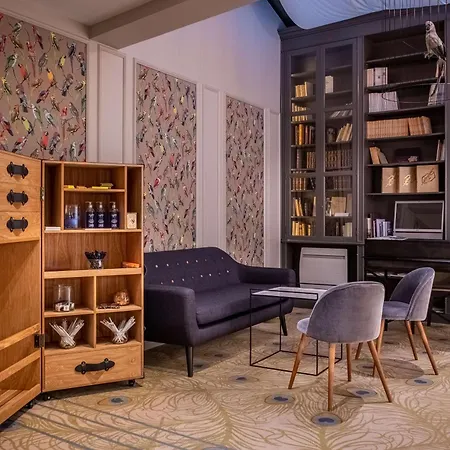 Hotell Litteraire Gustave Flaubert, Bw Signature Collection 4*