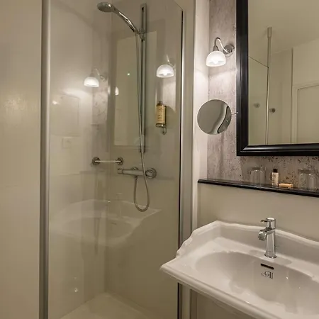 Hotell Litteraire Gustave Flaubert, Bw Signature Collection