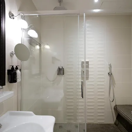 Hotel Litteraire Gustave Flaubert, Bw Signature Collection